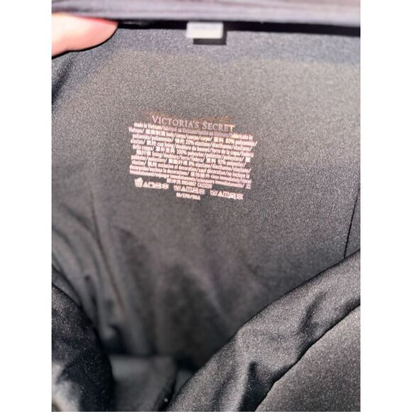 VICTORIA'S SECRET SWIM The Harlow Push-Up One-Piece Swimsuit Women’s M - Picture 4 of 4